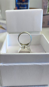 HEART SIGNET RINGS